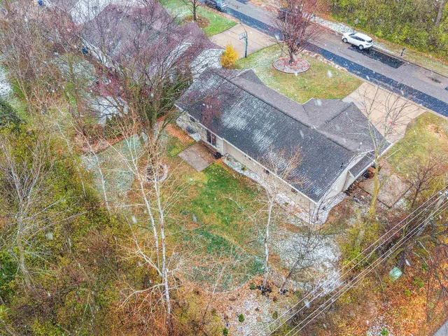 $390,000 | 1410 Alcan Drive, Menasha, WI 54952