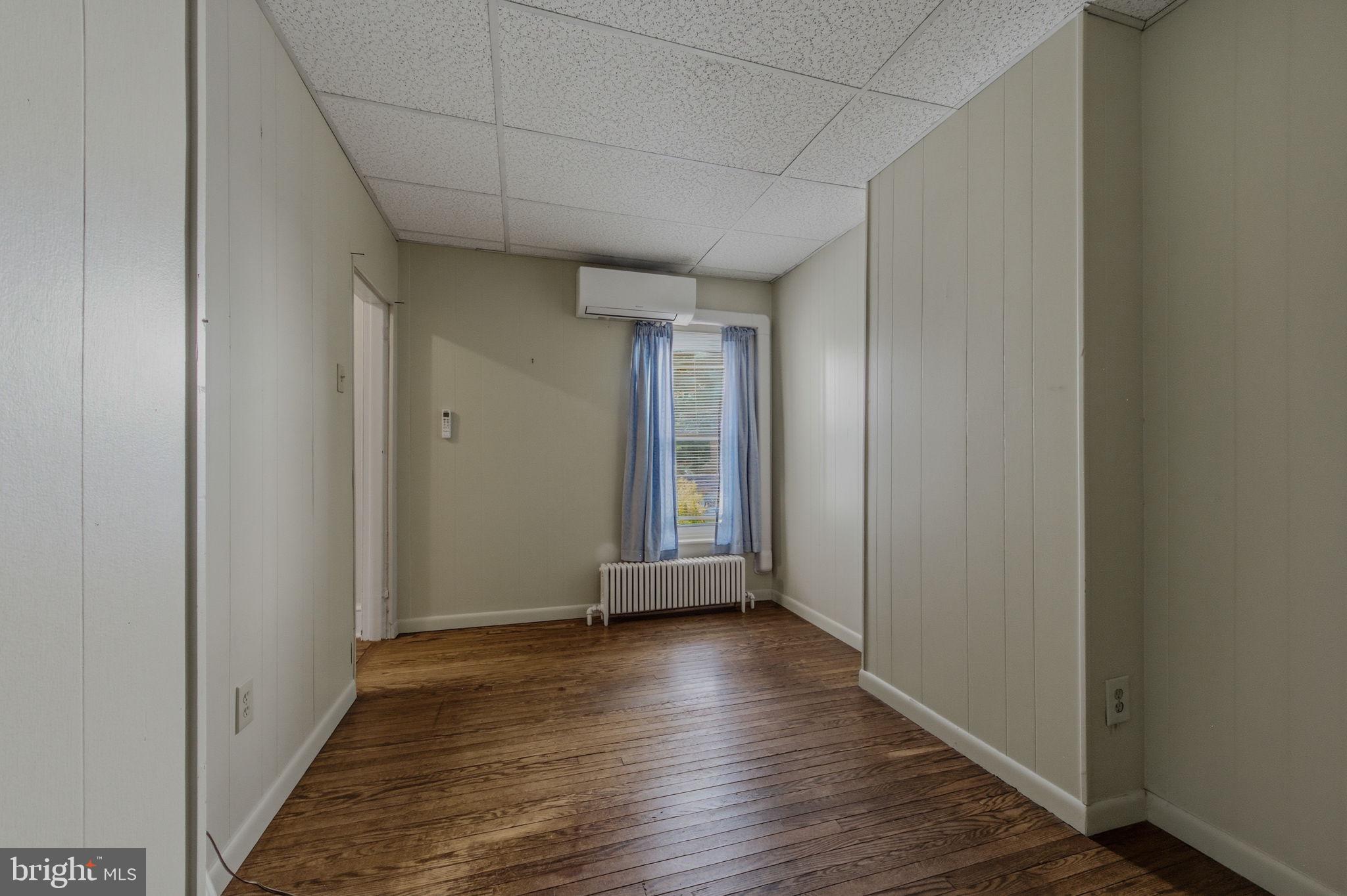 1905 North Scott Street Wilmington, DE 19806 - Photo 19 of 29 a view of hallway with wooden floor