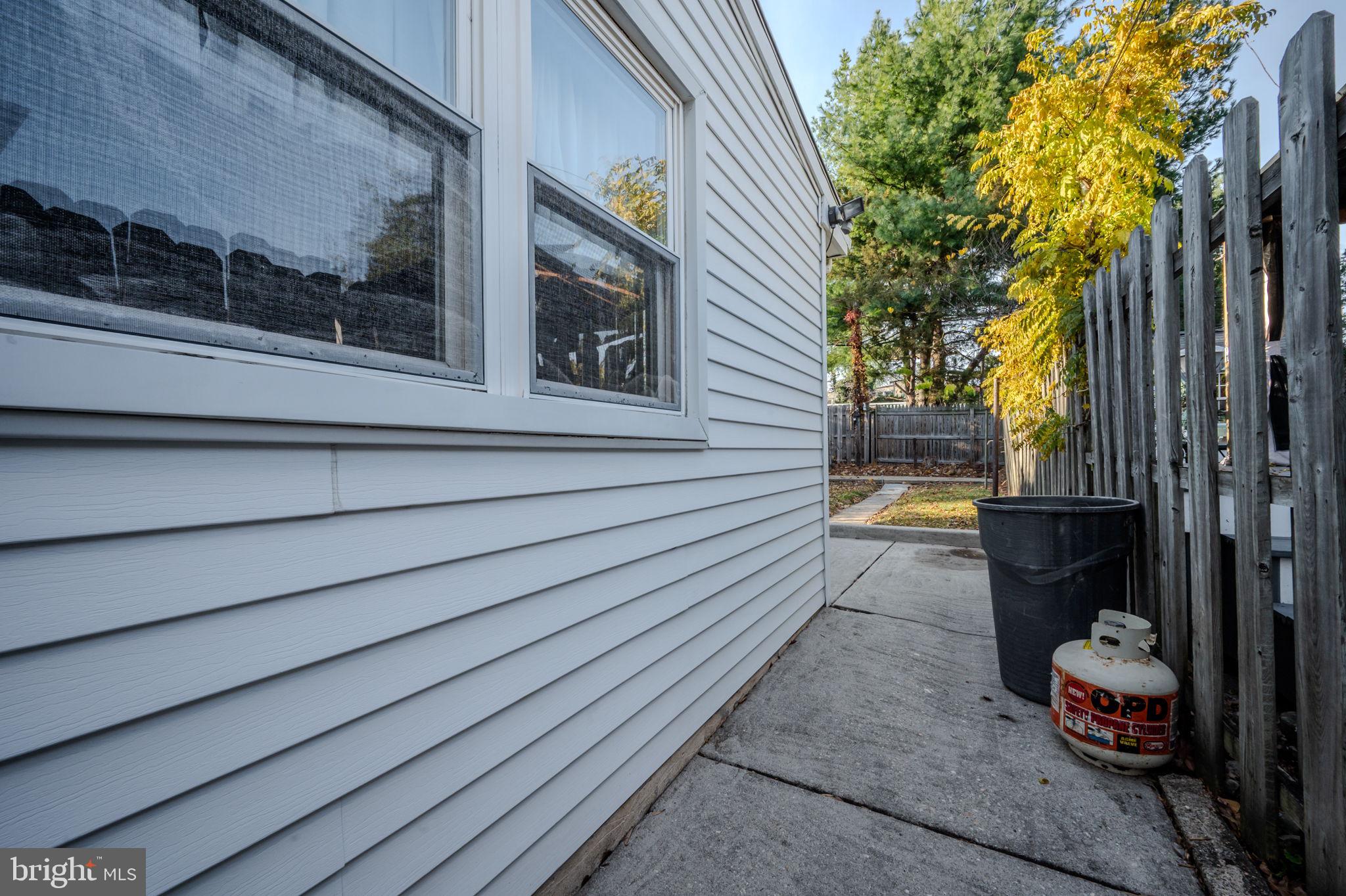 1905 North Scott Street Wilmington, DE 19806 - Photo 25 of 29 a view of a house with a backyard and sitting area