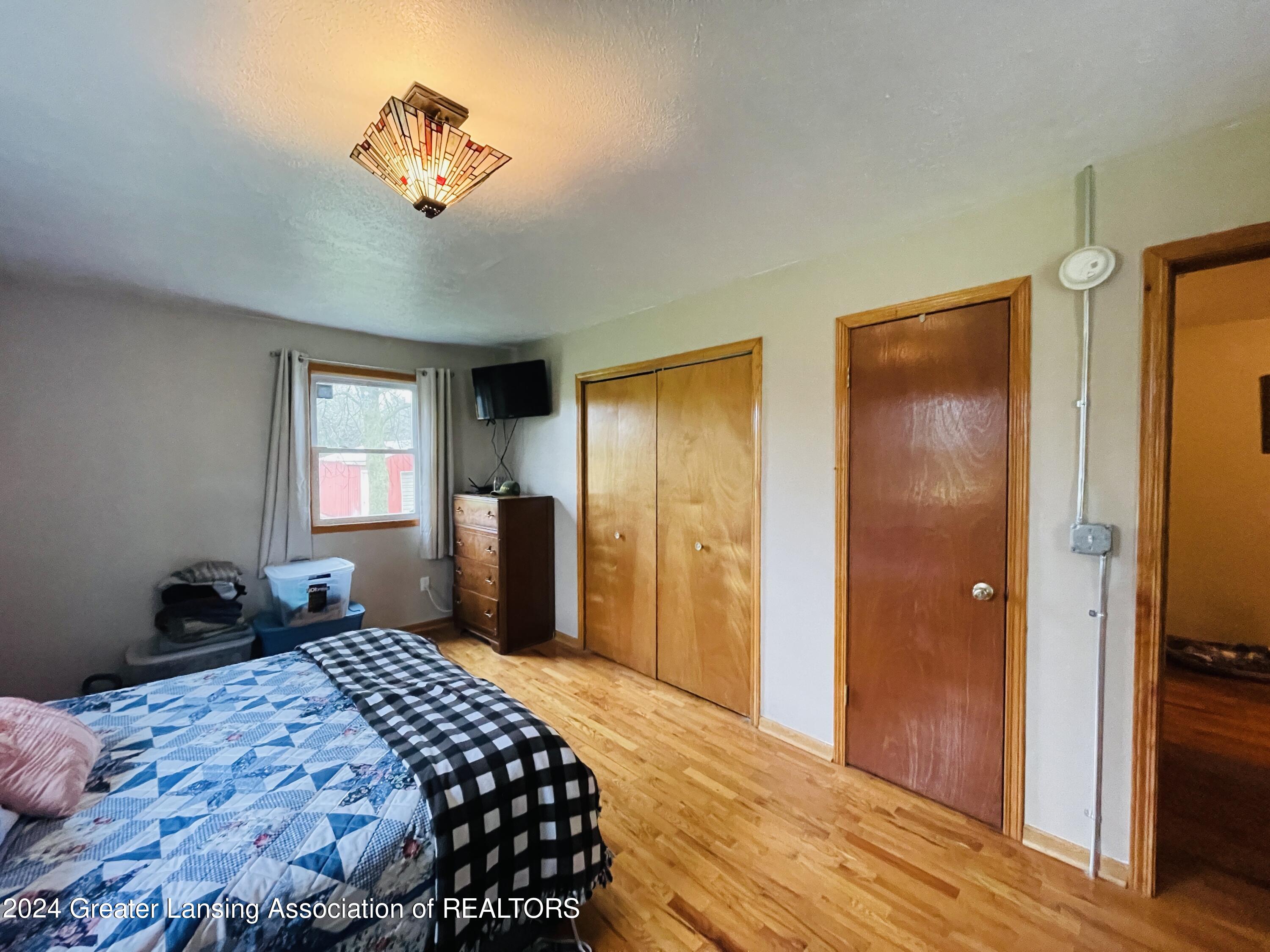 1627 North Ainger Road Charlotte, MI 48813 - Photo 22 of 61 IMG_2092