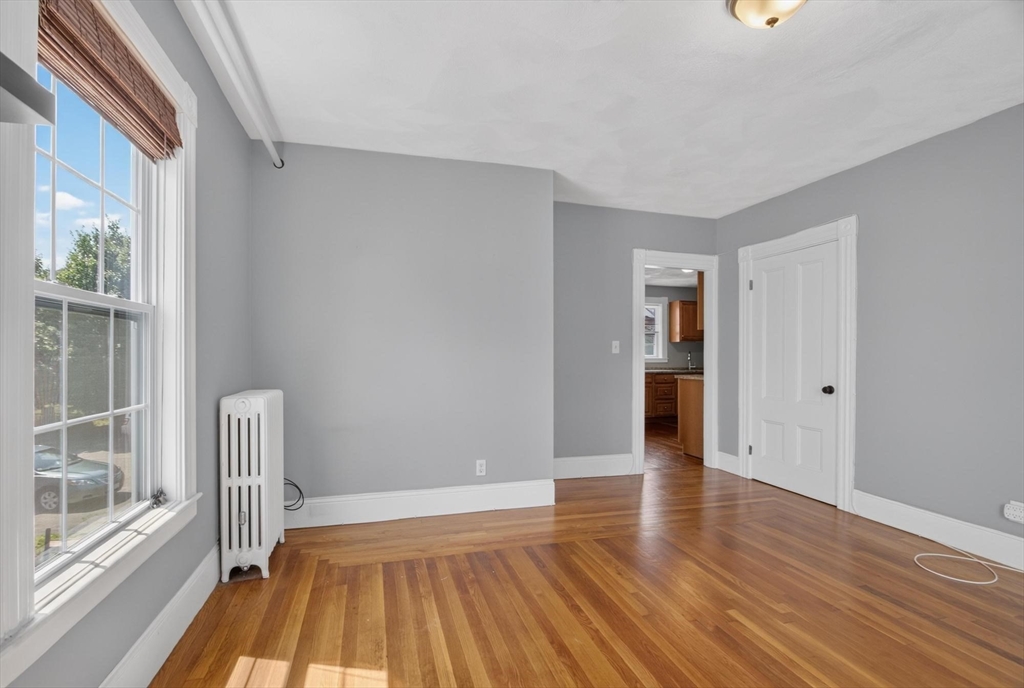 32 Arthur Street, Unit 2 Beverly, MA 01915 - Photo 19 of 36