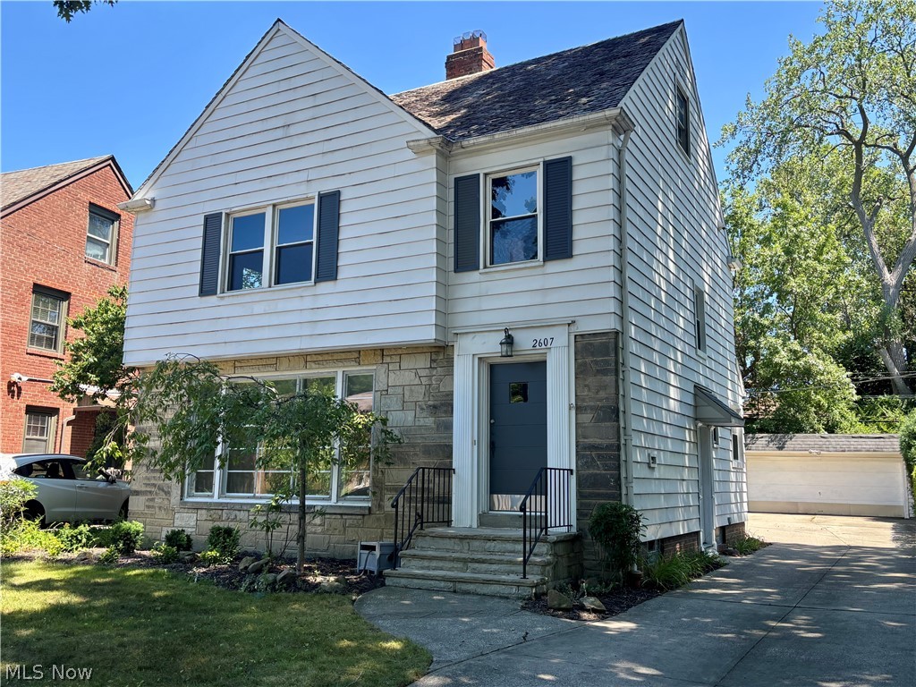 2607 Saybrook Road University Heights, OH 44118 - Photo 2 of 34 Gallery Image 2