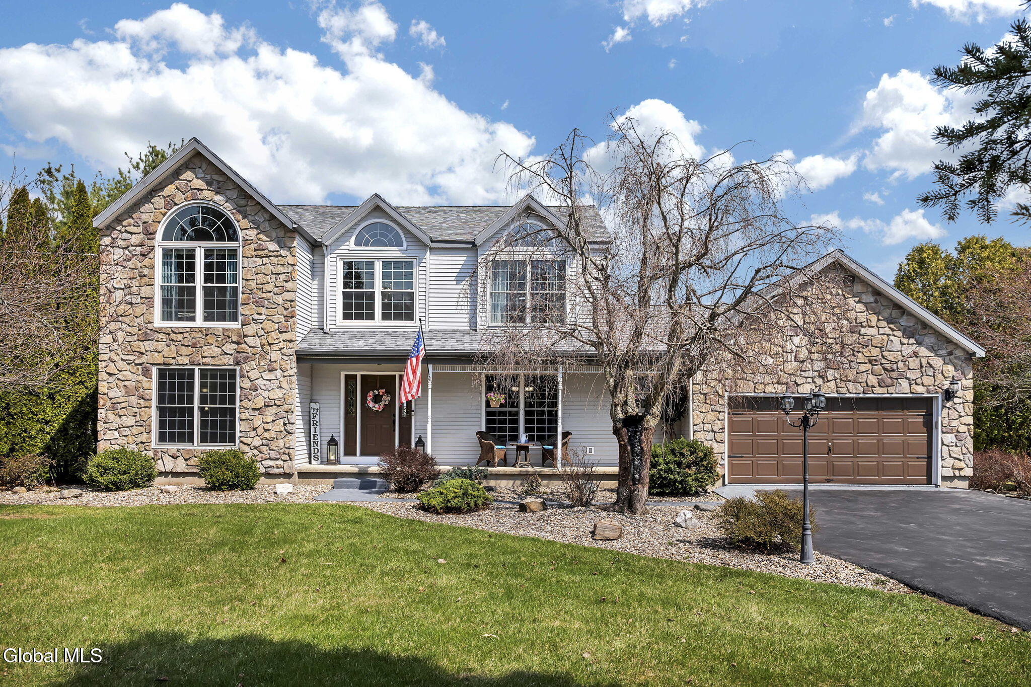 1-web-or-mls-P1815883