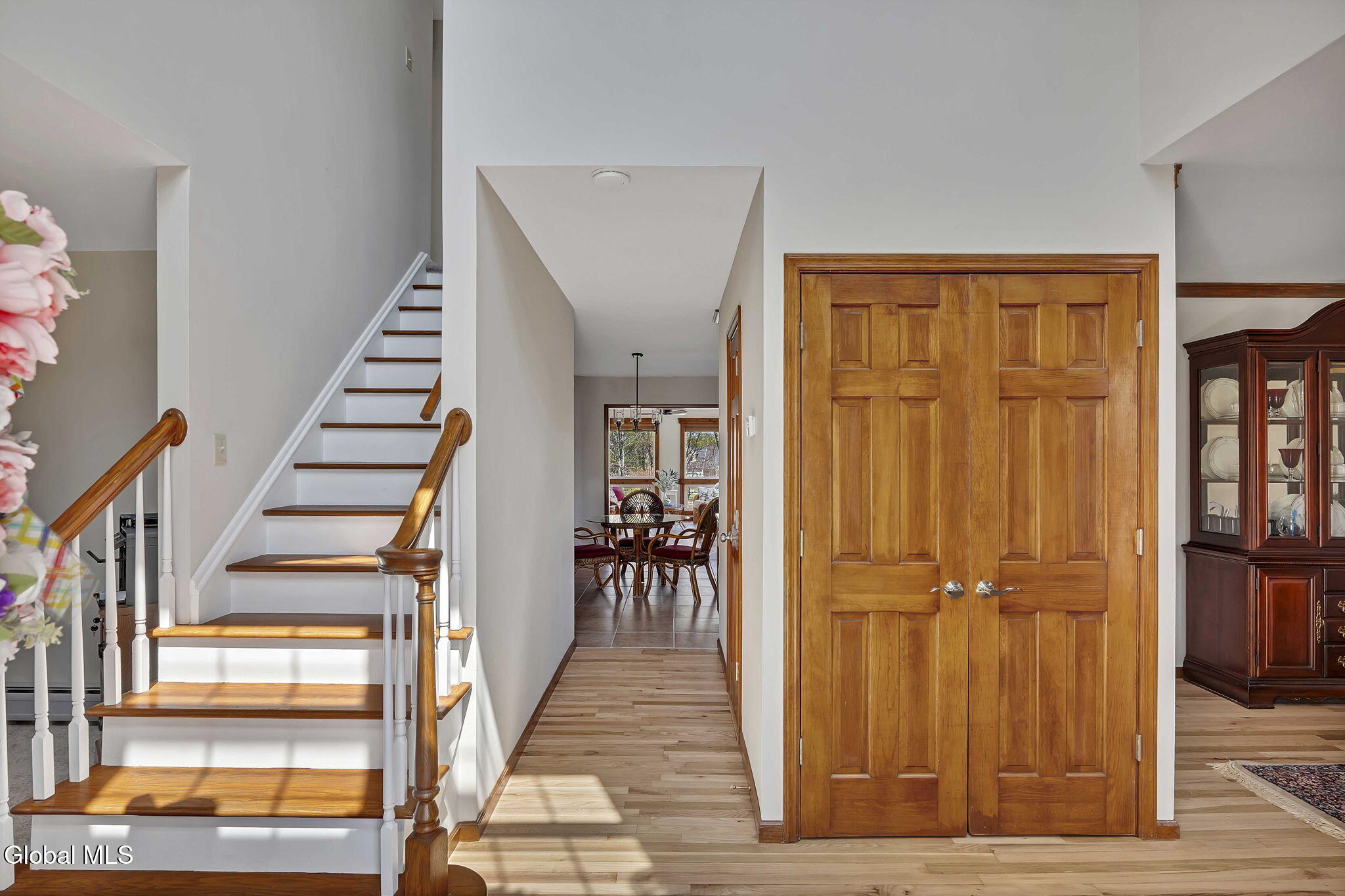 61 Johnson Road Halfmoon, NY 12118 - Photo 6 of 78 3-web-or-mls-P1815969