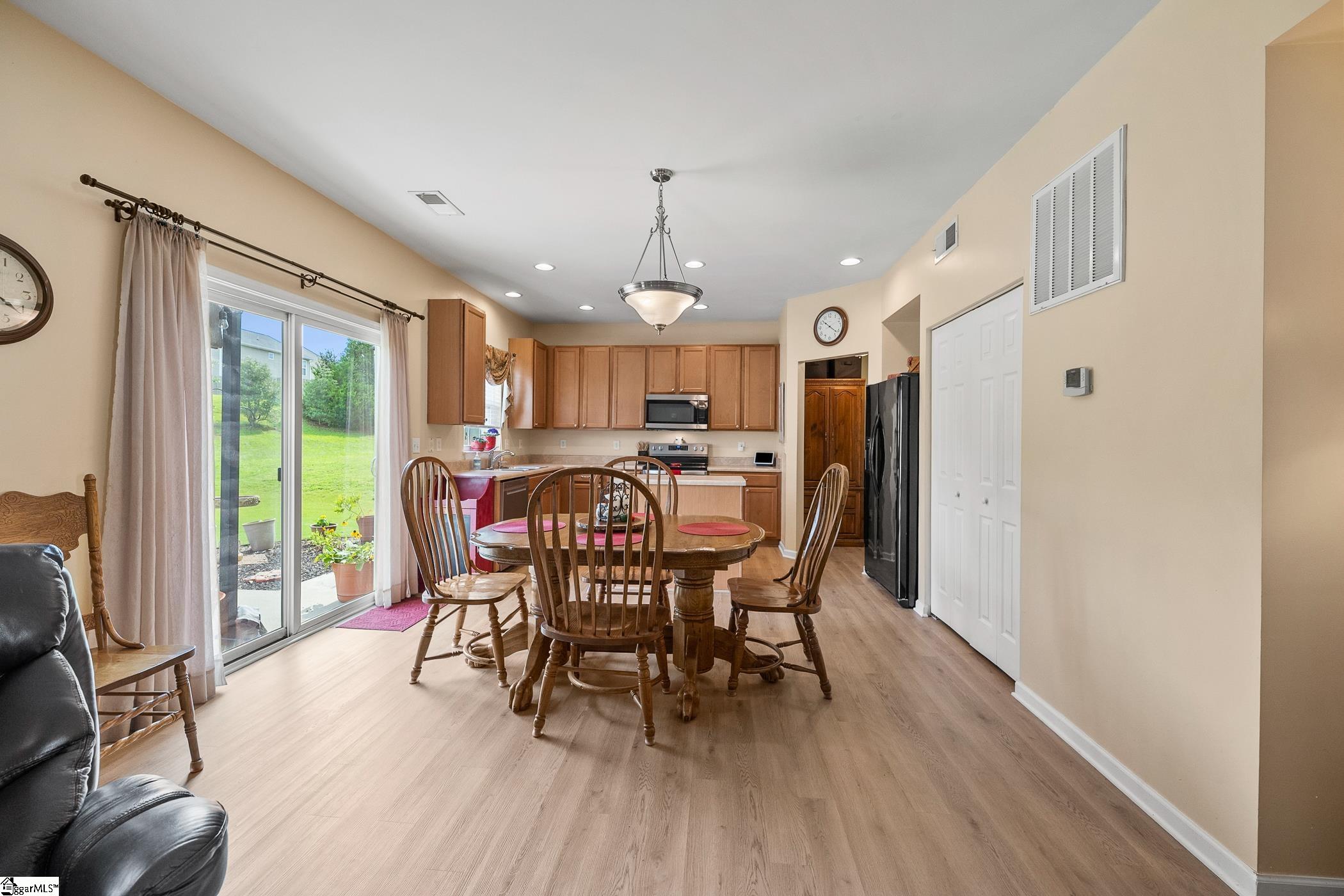 105 Mercer Drive Simpsonville, SC 29681 - Photo 7 of 35