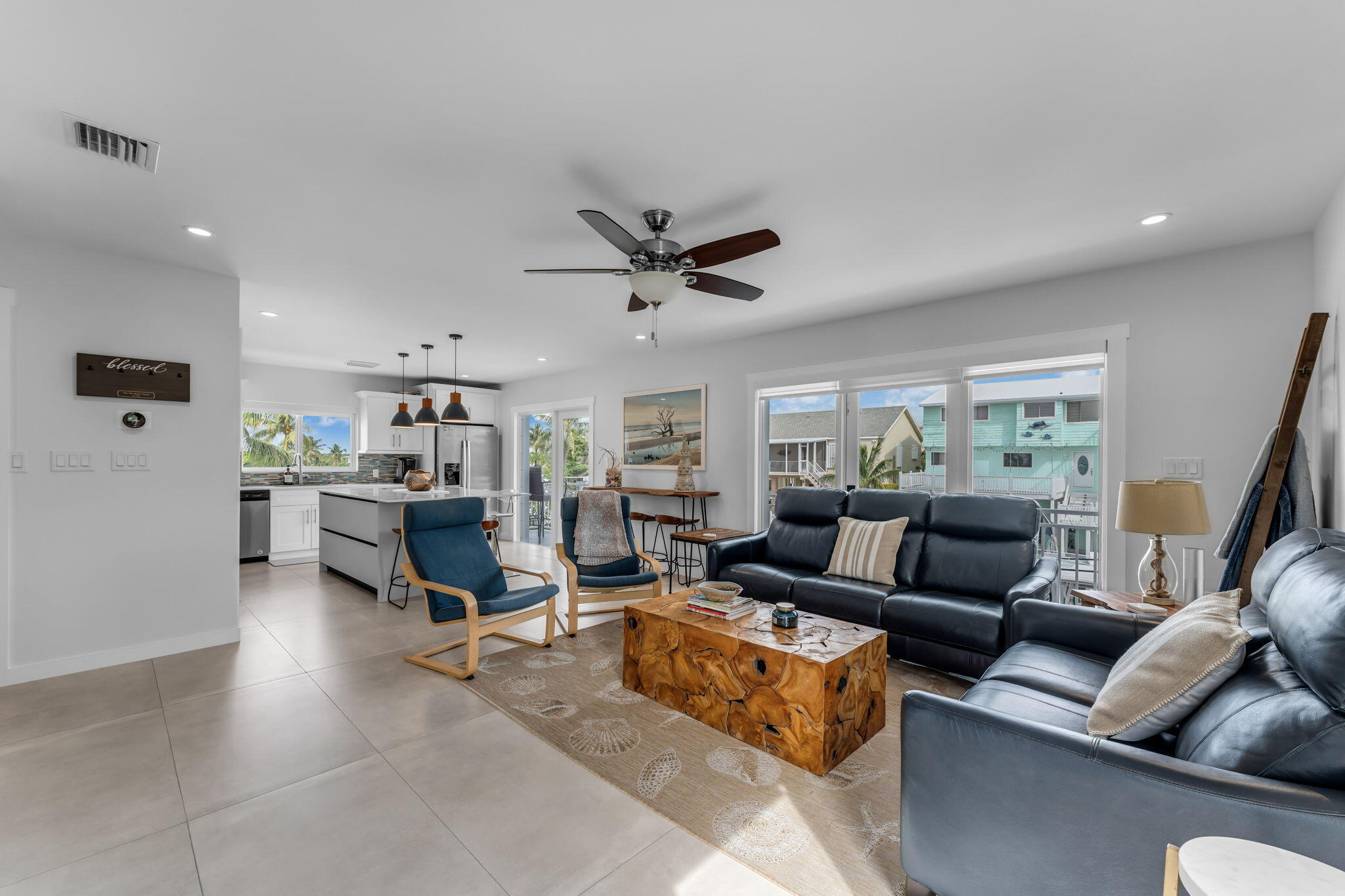 2 Sexton Cove Road Key Largo, FL 33037 - Photo 8 of 45 Living Room