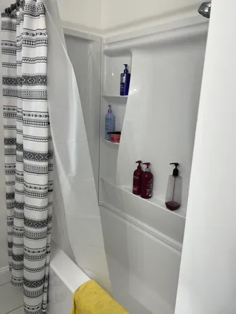 $1,750 | 108 Bostring Drive, Unit B, Hendersonville, TN 37075