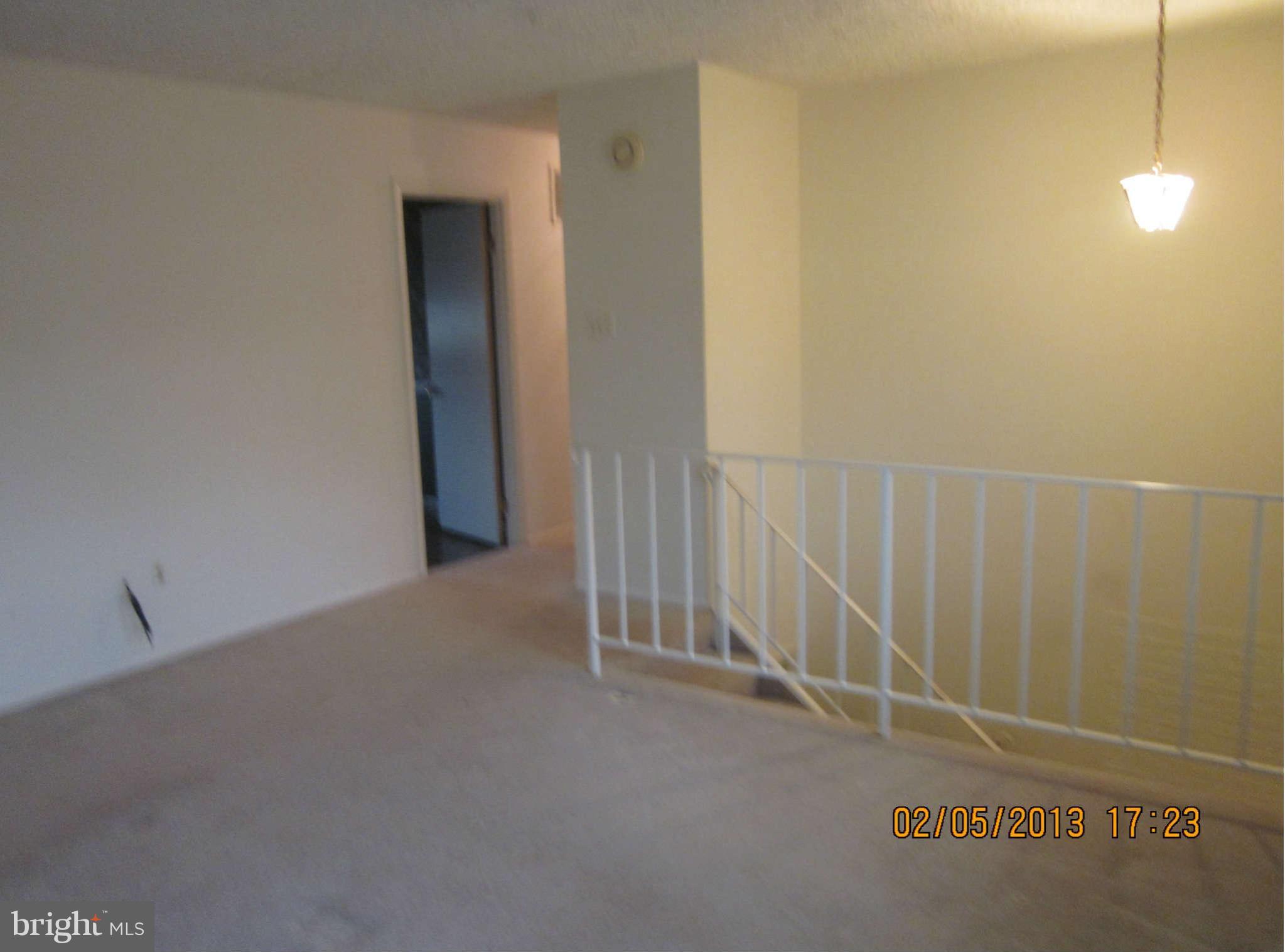 900 Prentiss Road Waldorf, MD 20602 - Photo 3 of 30 Living Room