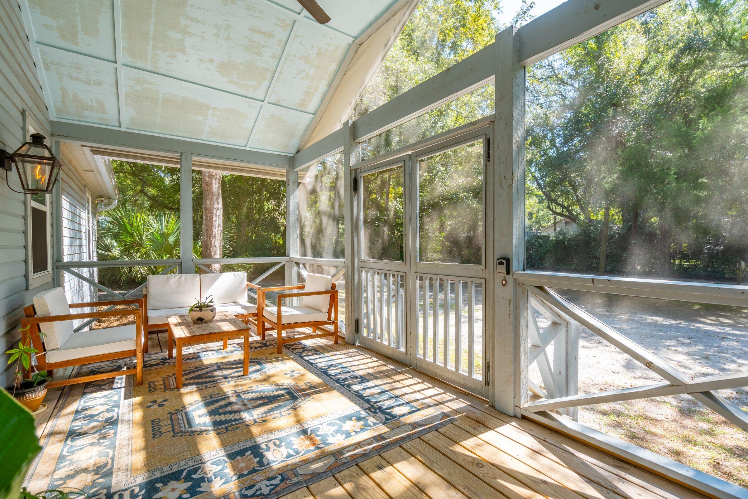 1138 East And West Road Charleston, SC 29412 - Photo 7 of 67 1138E&WRd-KeenEyeMarketing-007