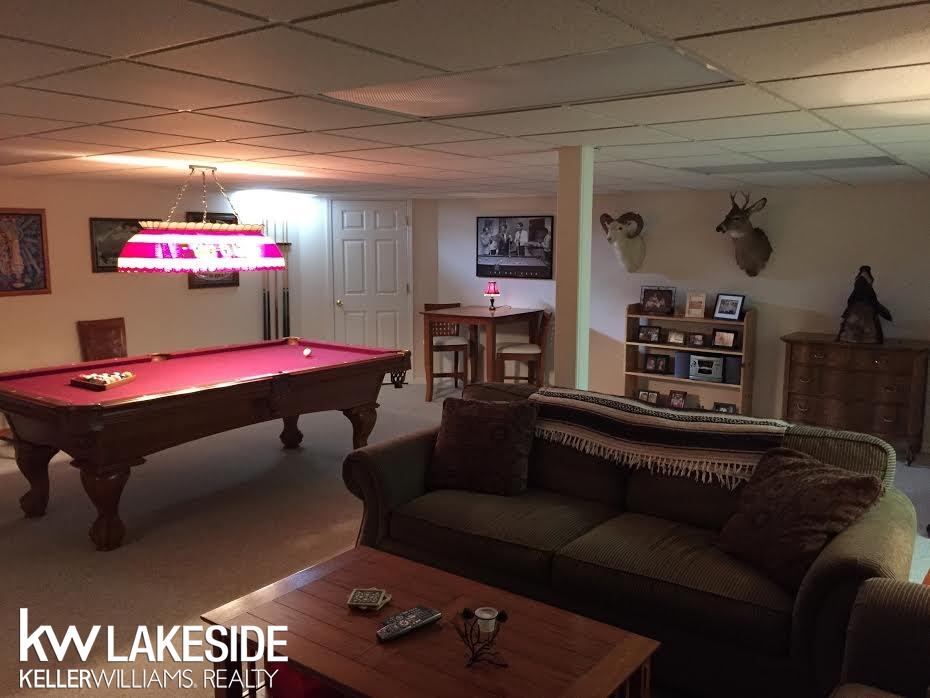 427 Ewell Street, Unit 4 Romeo, MI 48065 - Photo 13 of 15 31261345-12.JPG