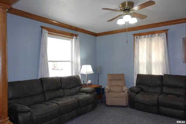 $149,900 | 404 Jefferson Street, Galesburg, IL 61401