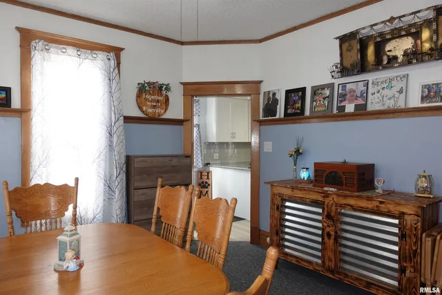 $149,900 | 404 Jefferson Street, Galesburg, IL 61401