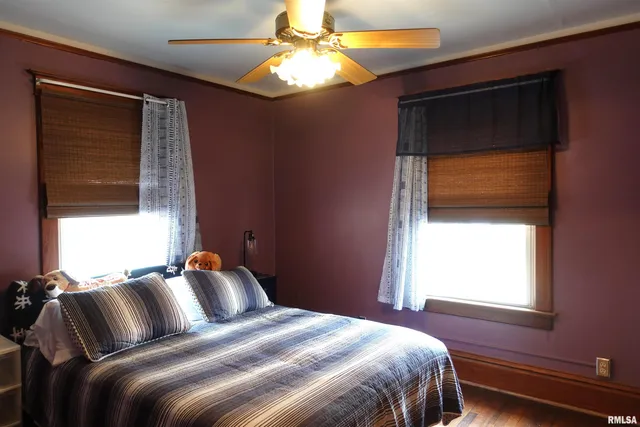 $149,900 | 404 Jefferson Street, Galesburg, IL 61401