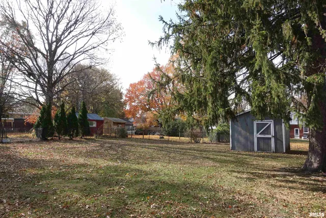 $149,900 | 404 Jefferson Street, Galesburg, IL 61401