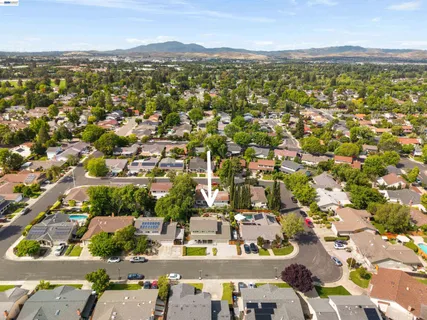 $1,898,000 | 5481 Greenfield Way, Pleasanton, CA 94566