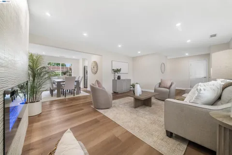 $1,898,000 | 5481 Greenfield Way, Pleasanton, CA 94566