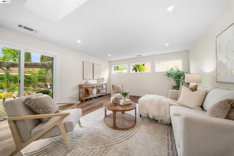 $1,898,000 | 5481 Greenfield Way, Pleasanton, CA 94566