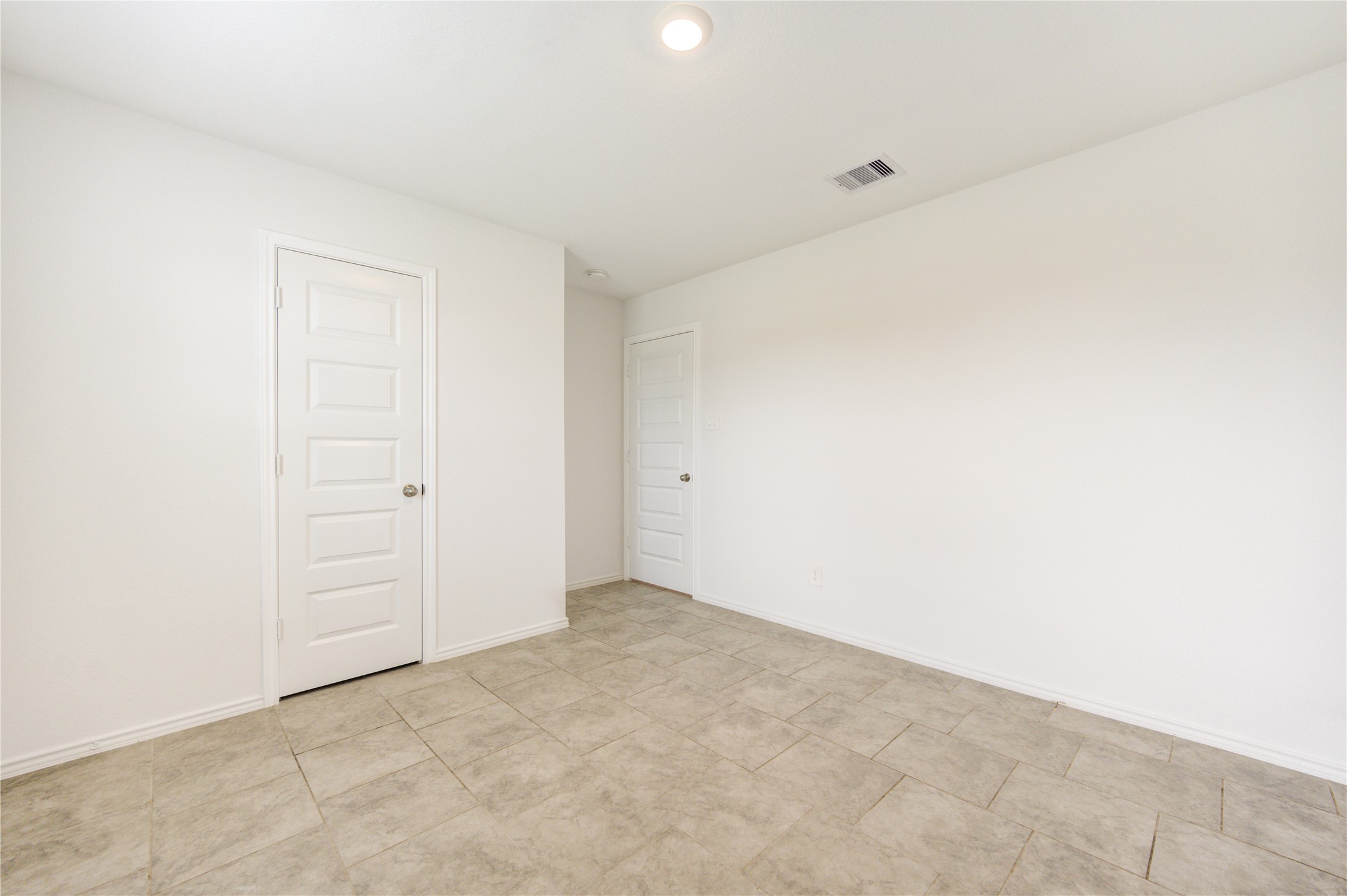 7547 Cattle Walker Court Rosharon, TX 77583 - Photo 19 of 27 Bedroom 2
