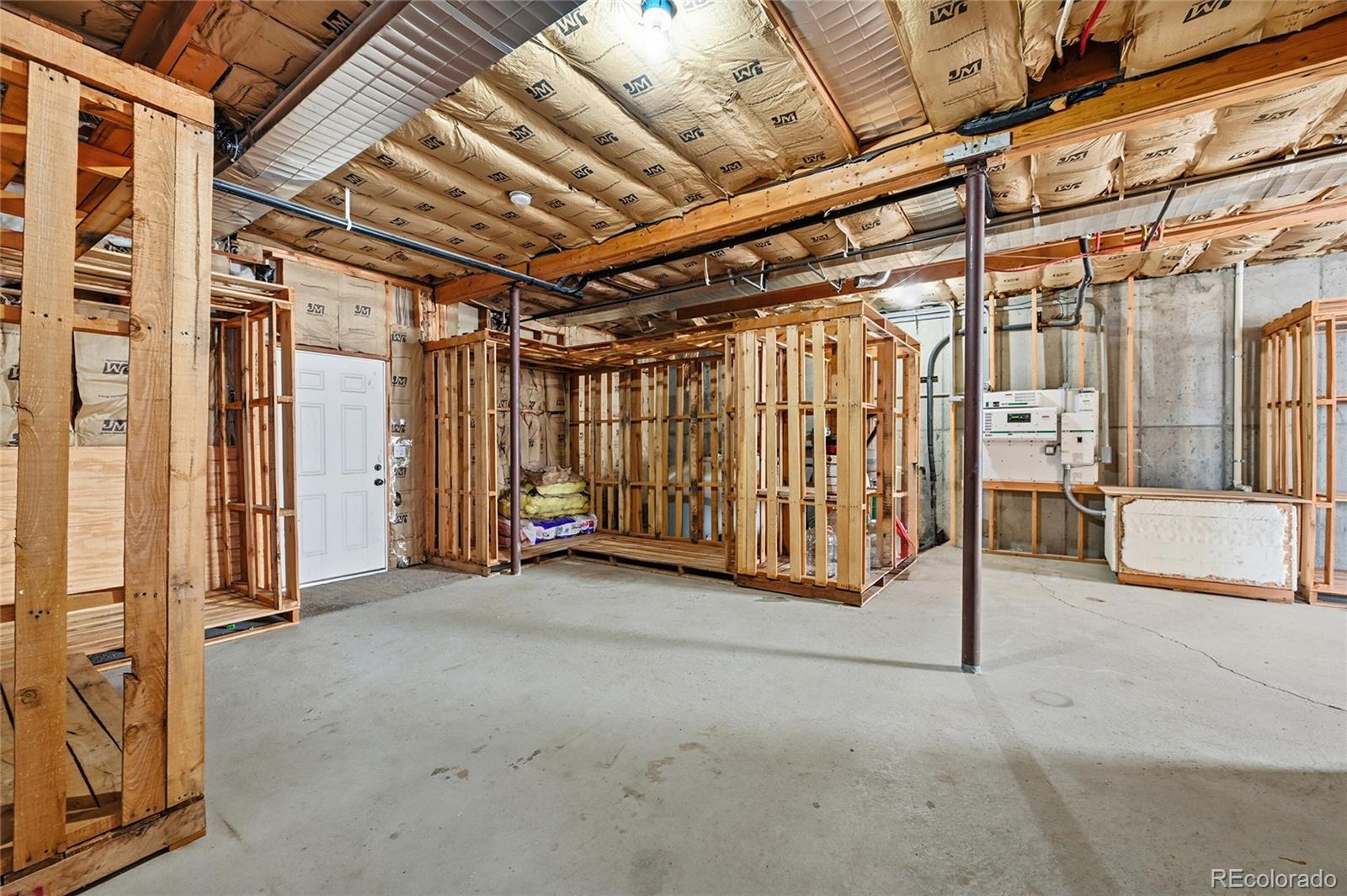 4441 Goldenburg Canyon Road Hartsel, CO 80449 - Photo 30 of 48 a view of an empty room