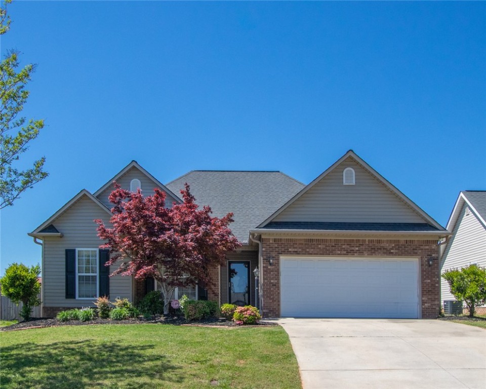 360 Split Oak Lane, Unit INMAN Inman, SC 29349 - Photo 1 of 26