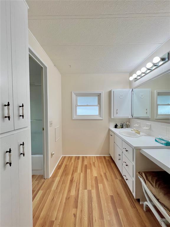 1100 South Belcher Road, Unit 645 Largo, FL 33771 - Photo 30 of 63 Primary bathroom