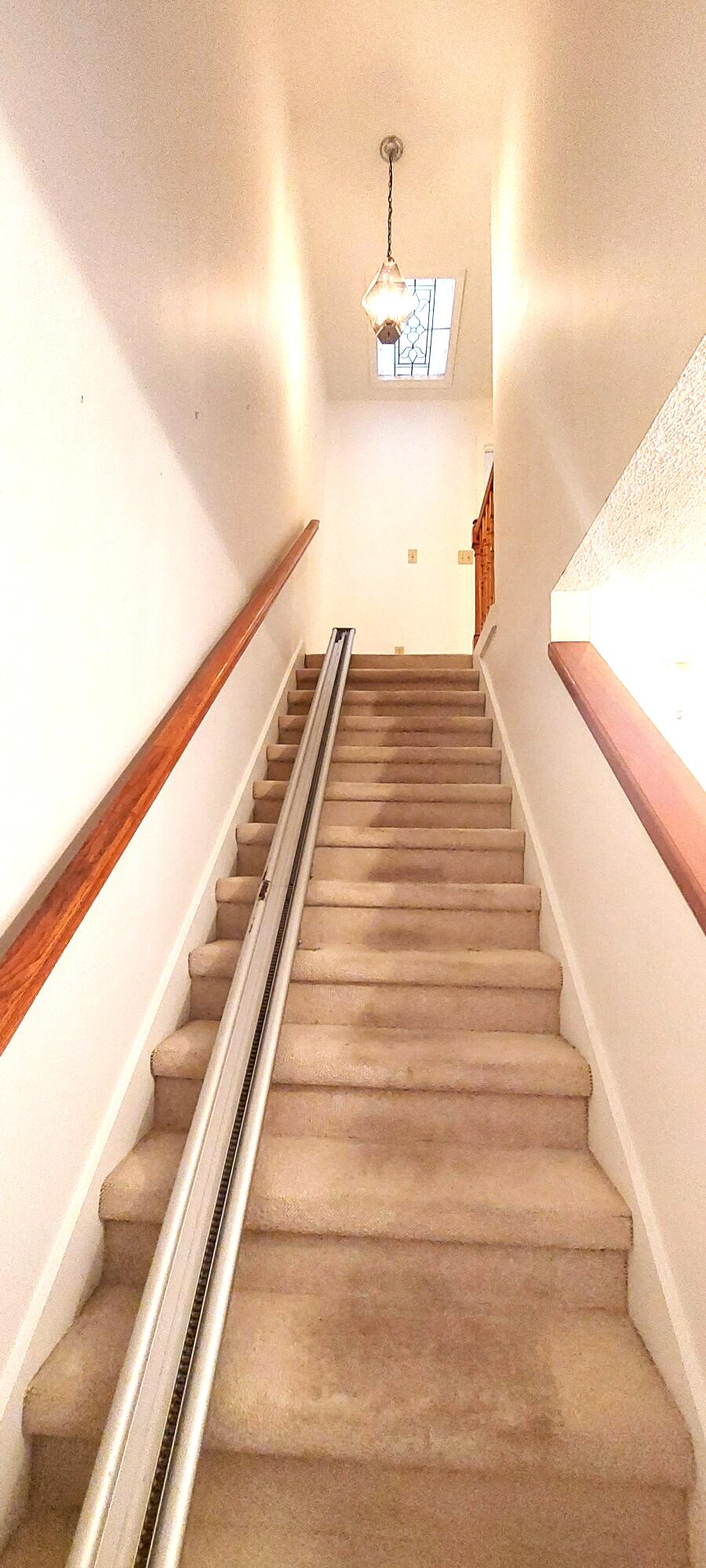 2040 Colonial Road, Unit 3 Fort Pierce, FL 34950 - Photo 17 of 35 20220201_102553