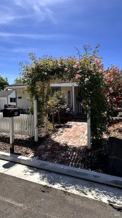 $3,500,000 | 407 Pine Street, Capitola, CA 95010