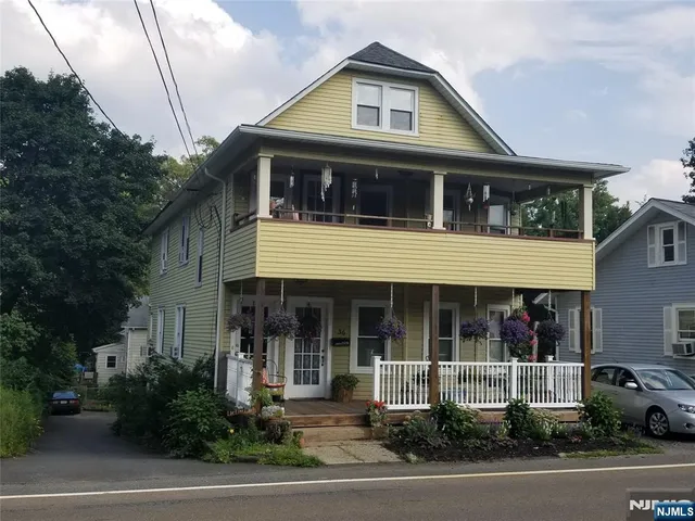 $2,600 | 36 Glenwild Avenue, Unit 1, Bloomingdale, NJ 07403