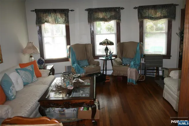 $2,600 | 36 Glenwild Avenue, Unit 1, Bloomingdale, NJ 07403