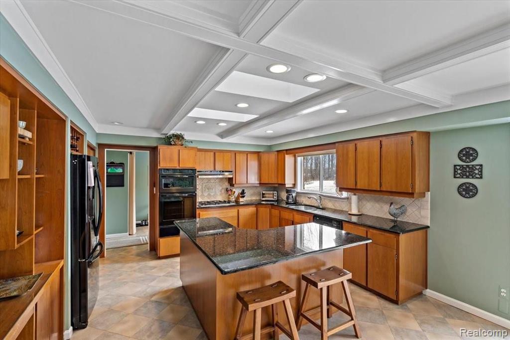 2675 Tower Hill Lane Rochester Hills, MI 48306 - Photo 11 of 44