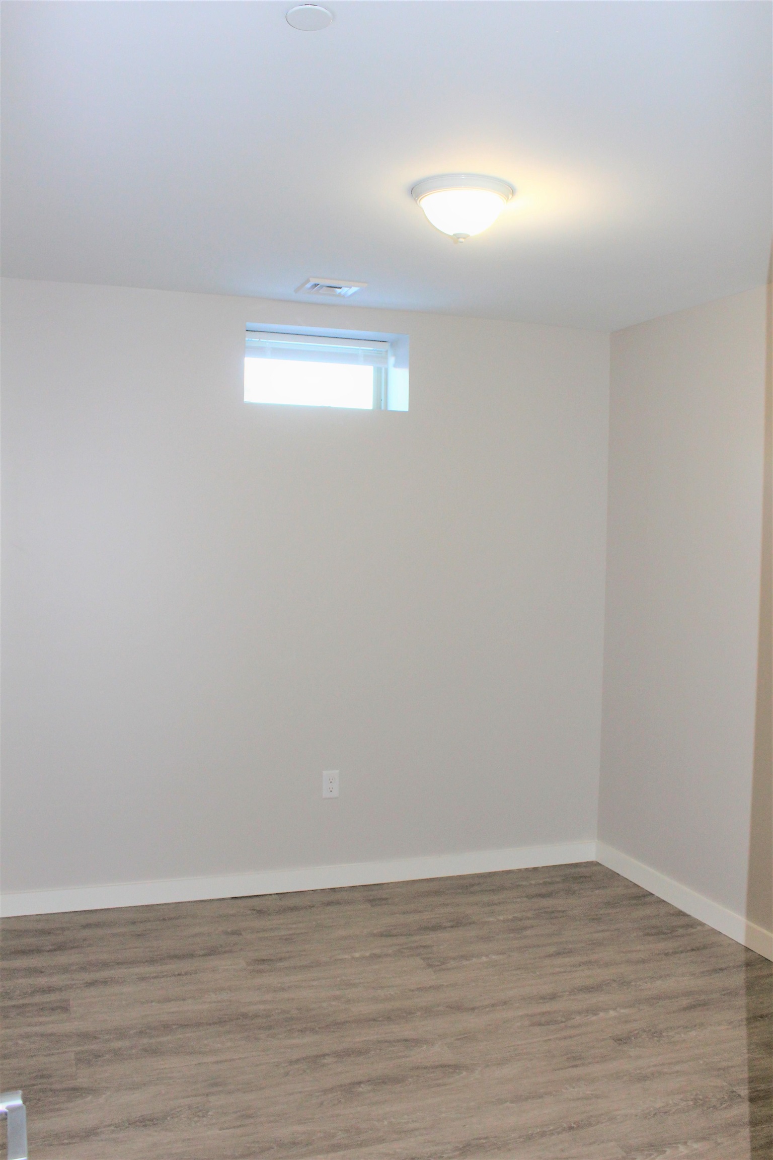 540 Chestnut Street, Unit 3 Manchester, NH 03101 - Photo 5 of 9