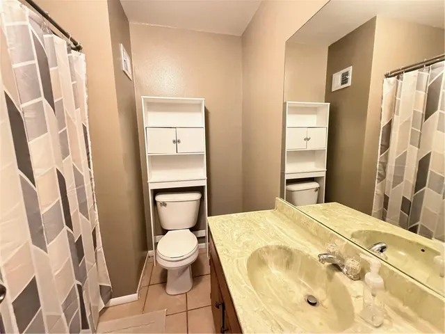 $322,500 | 10002 Northwest County Road 2002, Amoret, MO 64722