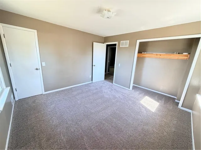 $322,500 | 10002 Northwest County Road 2002, Amoret, MO 64722