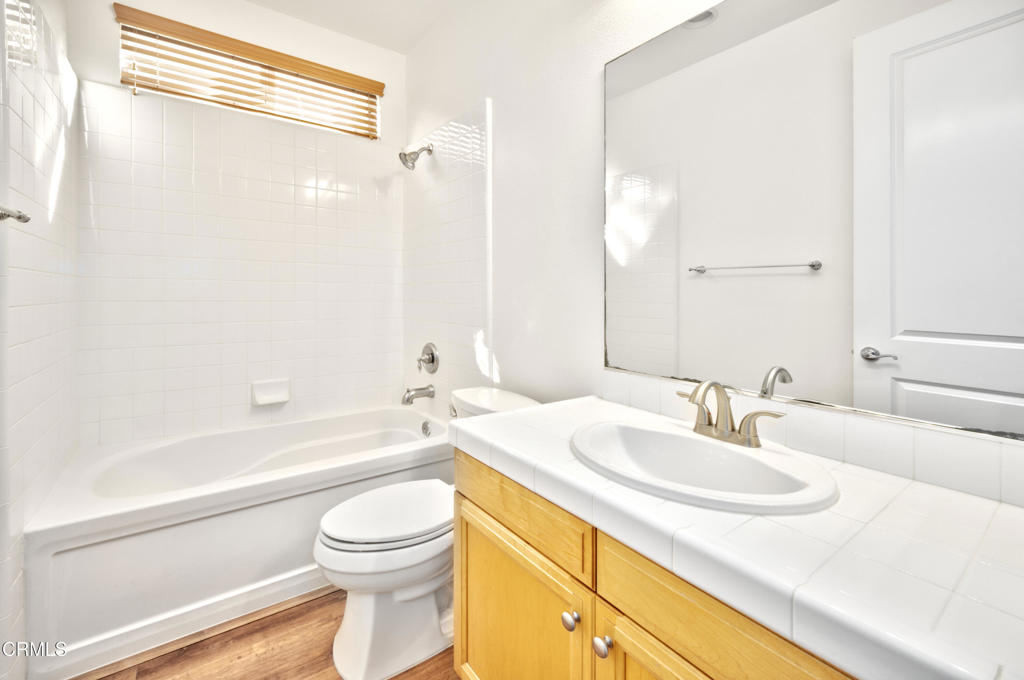 428 Lakeview Court Oxnard, CA 93036 - Photo 11 of 21 Bathroom-1