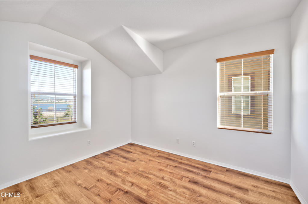 428 Lakeview Court Oxnard, CA 93036 - Photo 15 of 21 Bedroom-2
