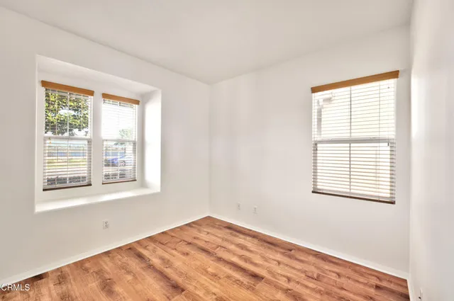 $4,200 | 428 Lakeview Court, Oxnard, CA 93036