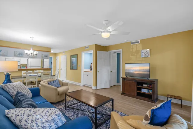 $324,900 | 200 Stillwood Drive, Unit 2, Pawleys Island, SC 29585