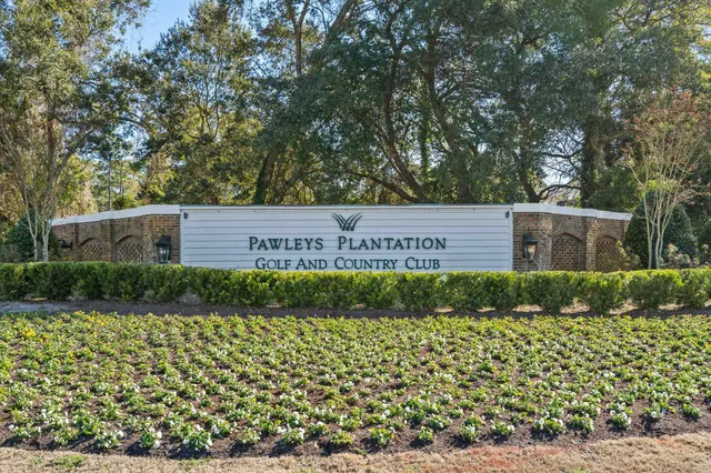 $324,900 | 200 Stillwood Drive, Unit 2, Pawleys Island, SC 29585