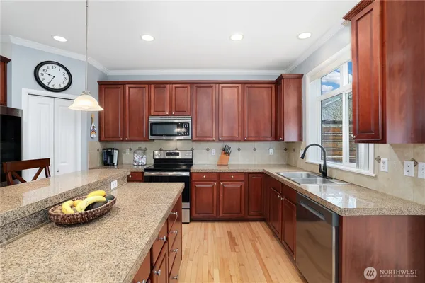 $679,000 | 4152 65th Ave Court East, Fife, WA 98424