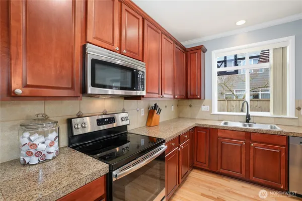 $679,000 | 4152 65th Ave Court East, Fife, WA 98424