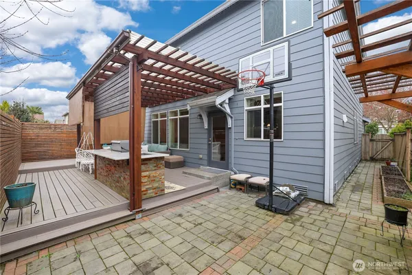 $679,000 | 4152 65th Ave Court East, Fife, WA 98424