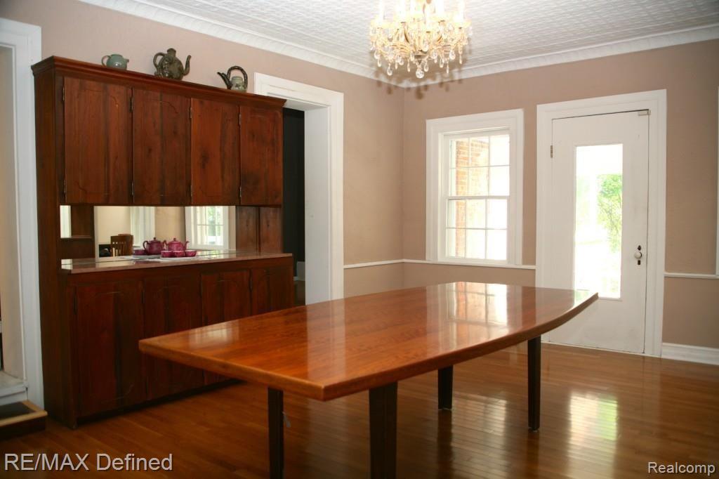 1081 West Auburn Road Rochester Hills, MI 48309 - Photo 6 of 24