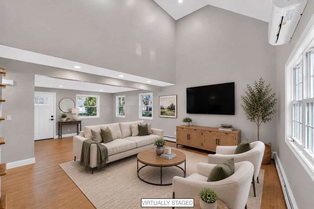 477 Edgell Road Framingham, MA 01701 - Photo 2 of 30