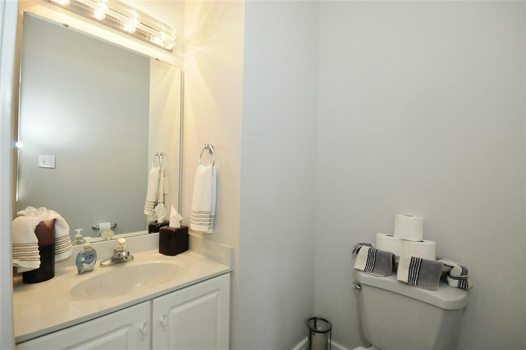13121 Irwin Way Carmel, IN 46032 - Photo 22 of 47