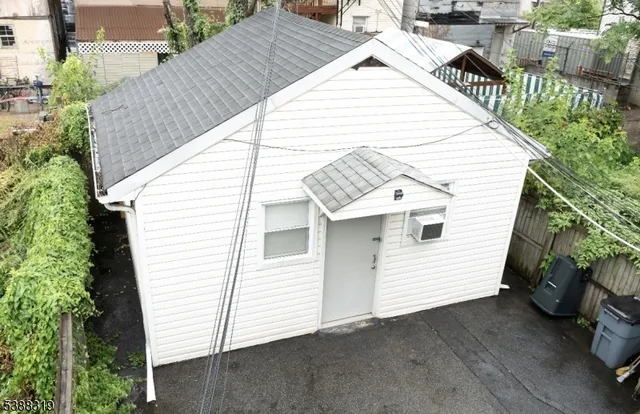 $675,000 | 643 Elizabeth Avenue, Elizabeth Port, NJ 07206