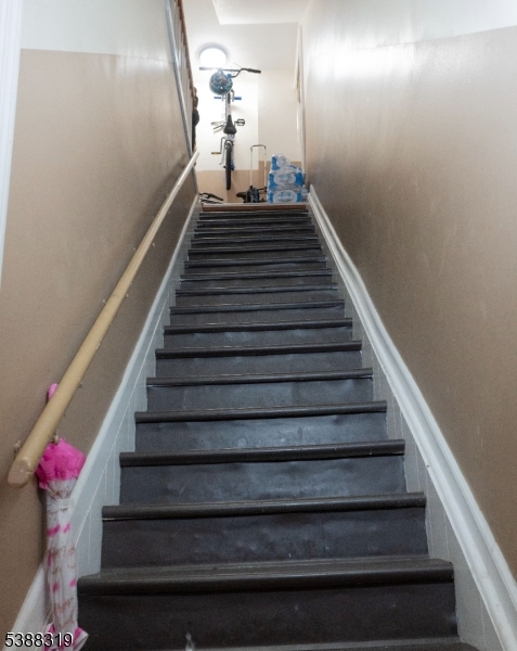 643 Elizabeth Avenue Elizabeth Port, NJ 07206 - Photo 19 of 36 a view of entryway