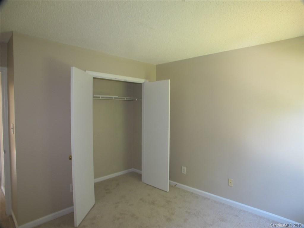 2212 Pimpernel Road Charlotte, NC 28213 - Photo 12 of 19