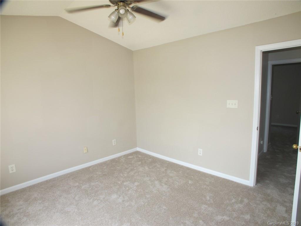 2212 Pimpernel Road Charlotte, NC 28213 - Photo 8 of 19