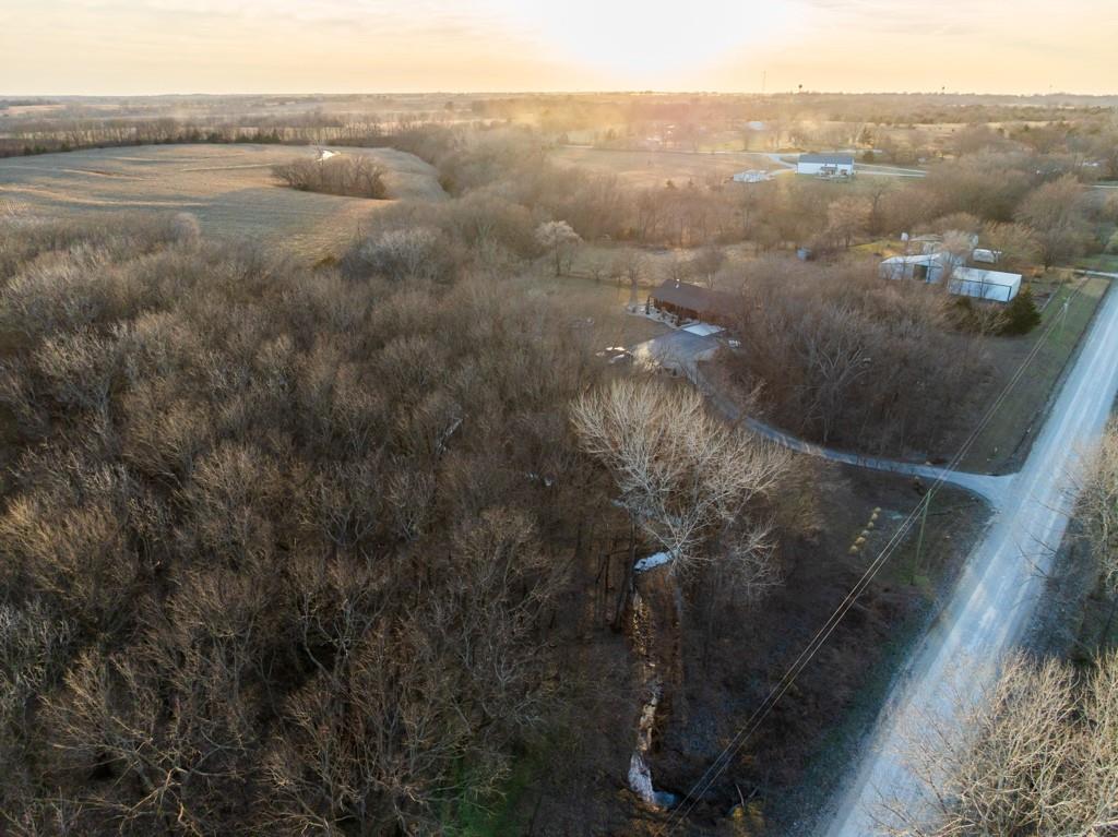 25733 Dempsey Road McLouth, KS 66054 - Photo 43 of 81