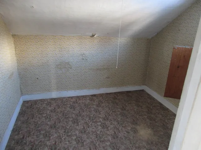 $65,000 | 25 2nd Street, Fair Haven, VT 05743